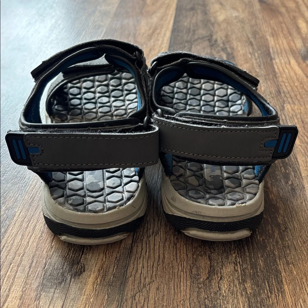Eddie Bauer Blue and Gray Boy's Adjustable Strap Hiking River Sandals size 2